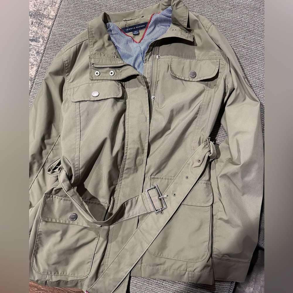 Tommy Hilfiger jacket size small